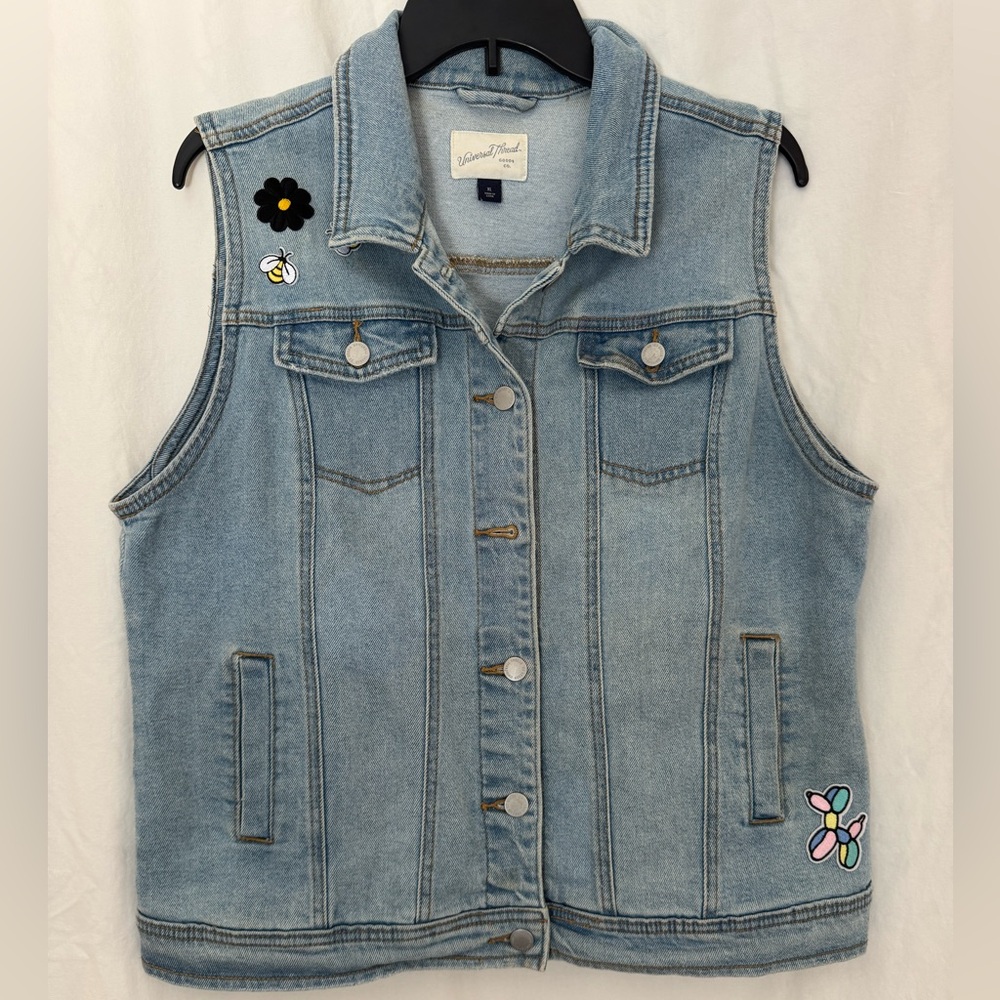 Light Wash Denim Vest with Patches - Picture 3 of 7